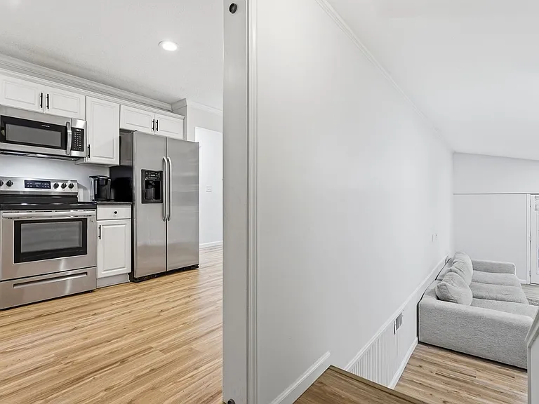 1425 Central Dr — Photo 25