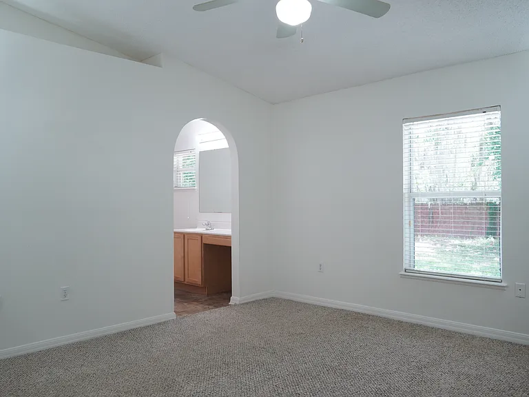 1026 Osprey Cove Cir — Photo 11