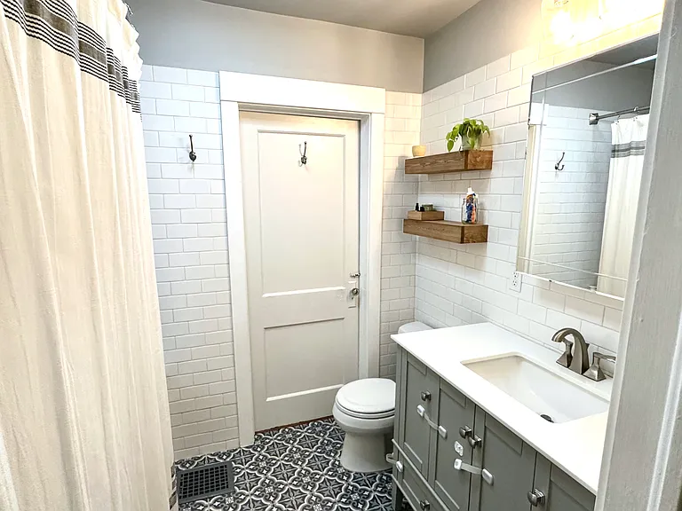 Connecting bathroom