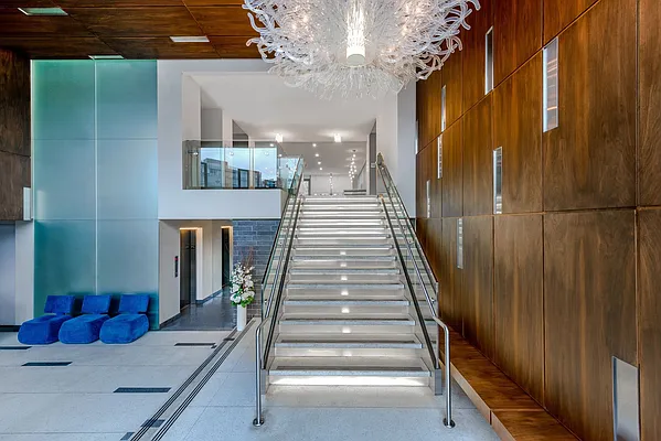 Rented by Greystar | media 8