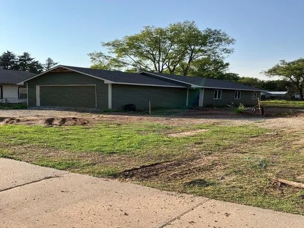628 E Main St, Towanda, KS 67144