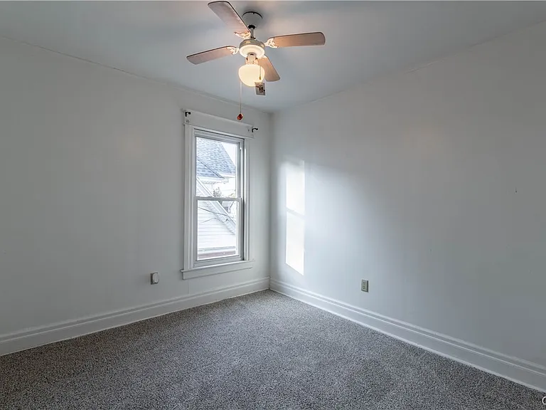 863 W Main St #863 — Photo 25