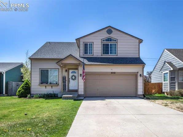 8450 Dassel Dr, Fountain, CO 80817