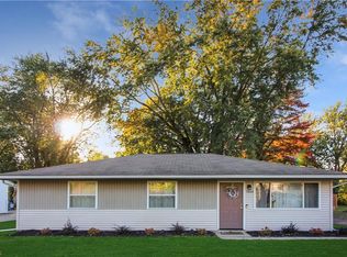 1546 Hubbard Rd, Madison, OH 44057