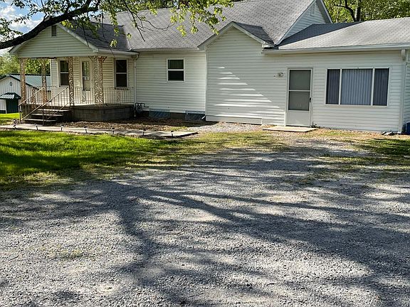 2nd image of 114 McDaniel Dr