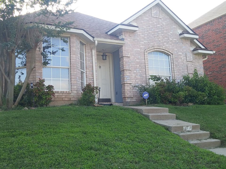 1st image of 1328 Creekview Dr