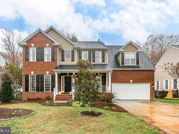 10215 Napoleon St, Fredericksburg, VA 22408