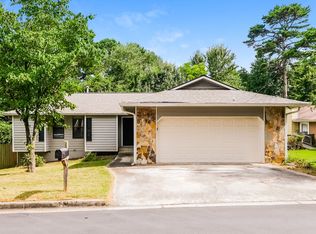5503 Springwood Ln, Stone Mountain, GA 30087
