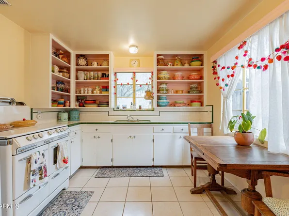 2025 N LAUREL Avenue, Phoenix, AZ 85007