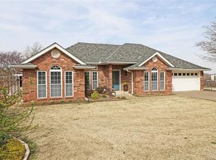 1003 East Dr, Bartlesville, OK 74006