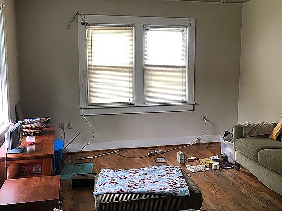 5th image of 816 Cabell Dr