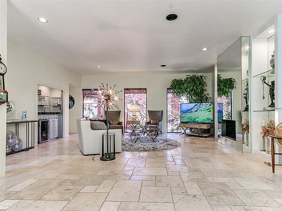 5th image of 4708 Tamarisk Dr