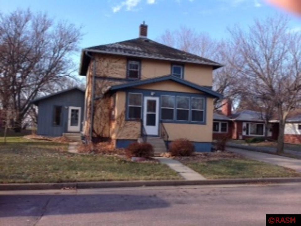 1st image of 330 S Highland Ave