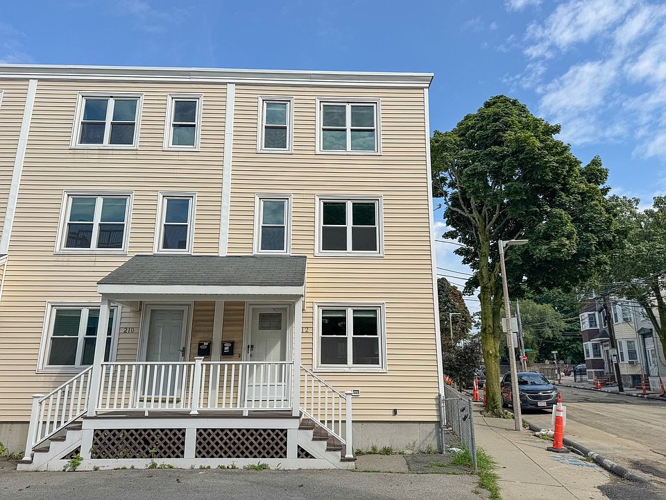 1st image of 212 W 6th St Unit 212