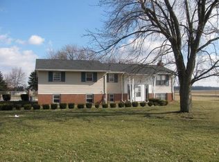 3015 Oak Dr, Bucyrus, OH 44820