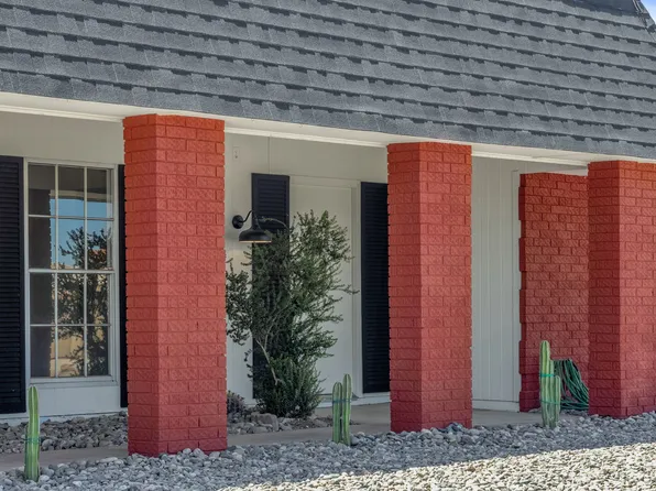 9213 W Briarwood Cir N, Sun City, AZ 85351