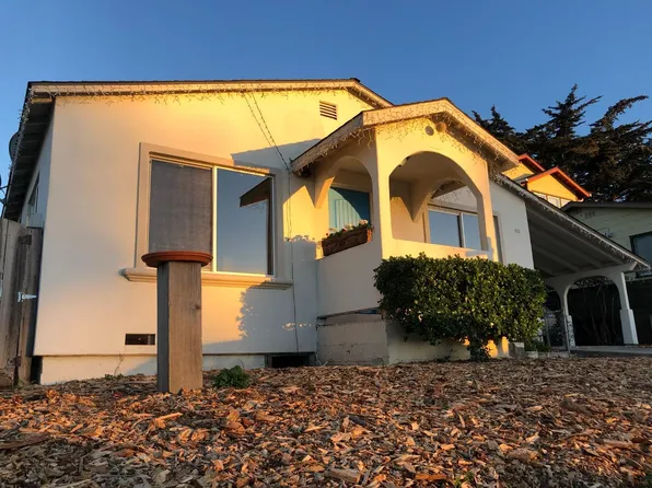 1652 Luxton St, Seaside, CA 93955