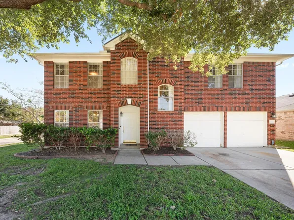 17103 Canterbury Green Ct, Sugar Land, TX 77498