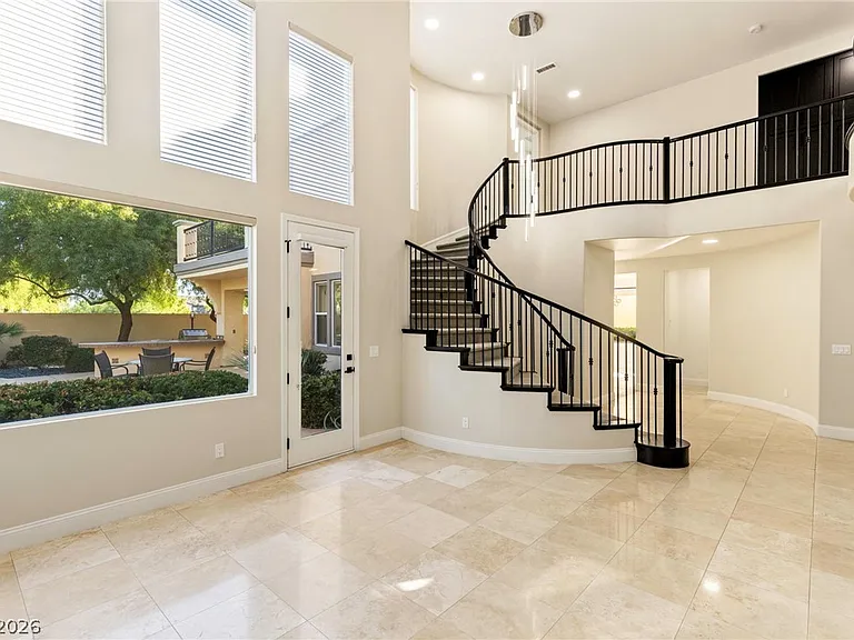 2462 Hollow Rock Ct — Photo 9