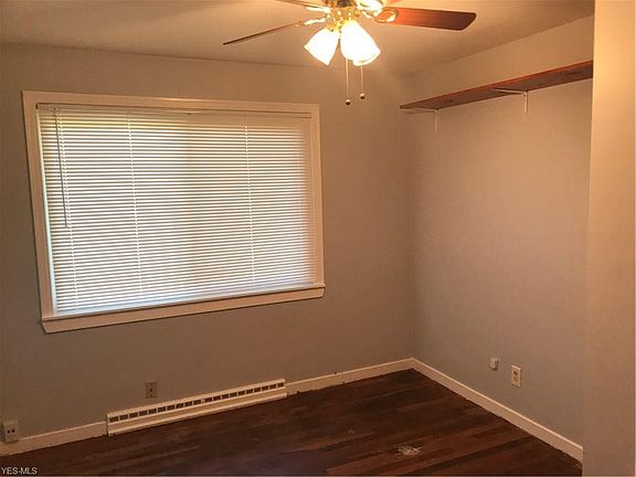 5th image of 22859 Westwood Dr