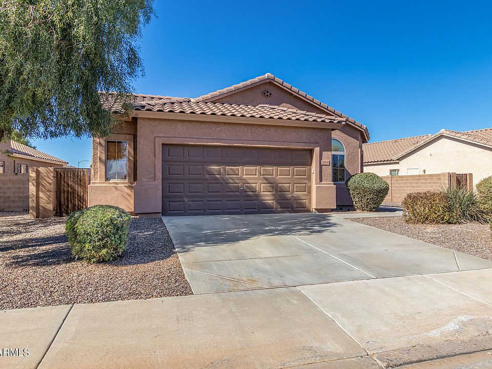 1st image of 2865 N Taylor Ln