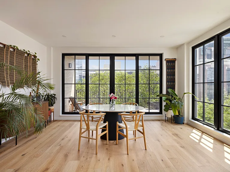 532 Clinton Ave #6B — Photo 3