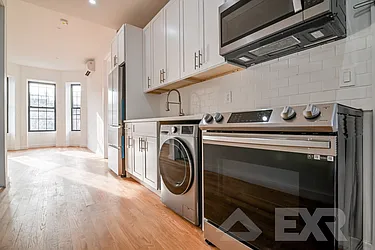 203 Vanburen Street, #3B
