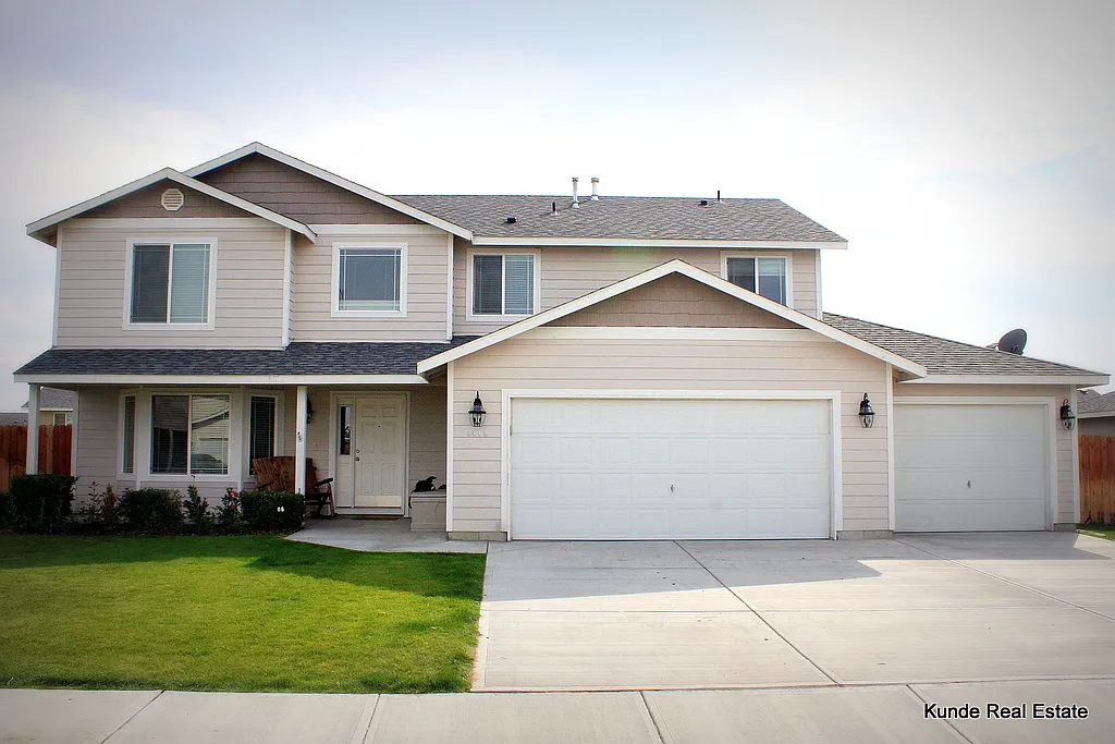 4414 Moline Ln photo 1