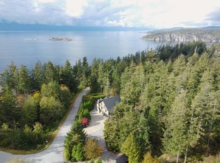 4253 Packalen Blvd, Sunshine Coast, BC V0N 1S1