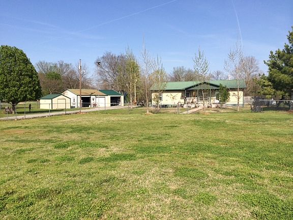 3rd image of 1147 County Road 486