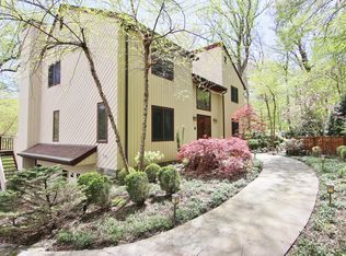 737 Rock Rimmon Rd, Stamford, CT 06903