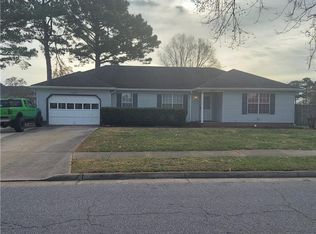 1652 Flammarion Dr, Virginia Beach, VA 23454