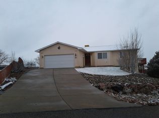 828 S Greenway Ave, Pueblo West, CO 81007