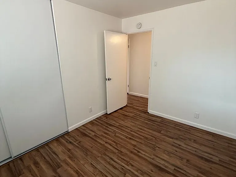 1115 Church St — Photo 12