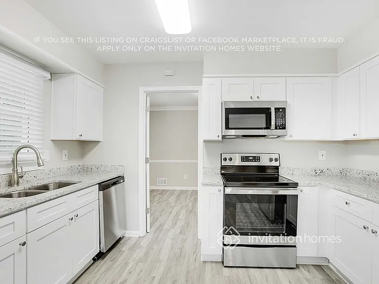 542 Allana Ct — Photo 5