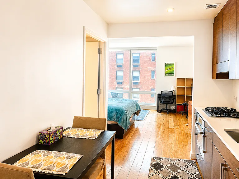 325 Lexington Ave #6A — Photo 6