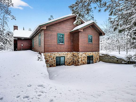 2nd image of 42865 Cedar Court