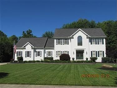 1st image of 9402 Airlane Dr