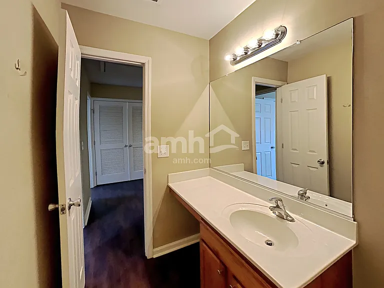 829 Willow Bay Dr — Photo 17