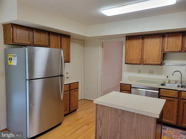 279 Terrie Dr — Photo 6