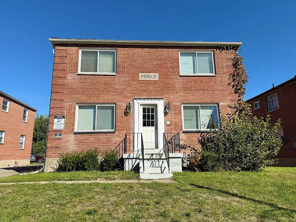 53 Bennington Dr #2