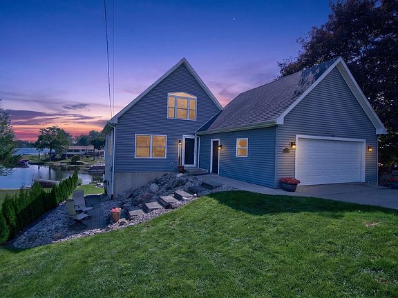 2nd image of 10725 Arrowhead Cir