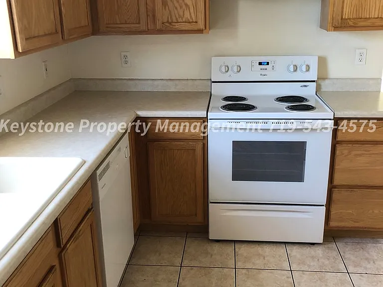 655 S Inca Dr — Photo 6