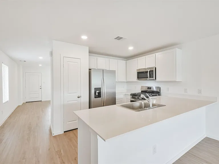 18562 Cepagatti Dr — Photo 7