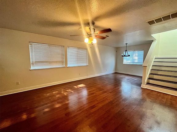 2nd image of 3955 Carriage Park Row
