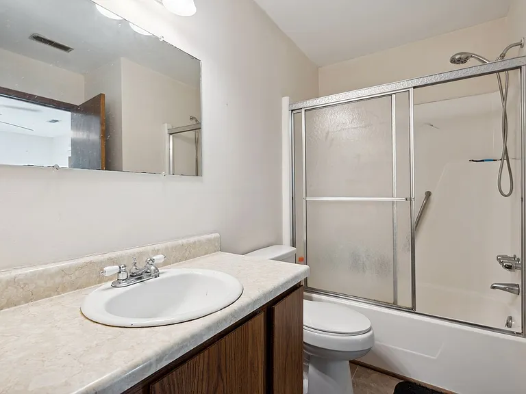 2 Misty Creek Ct — Photo 13
