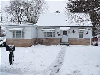 1st image of 213 S School St