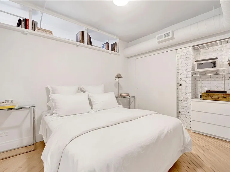 1323 S Wabash Ave #201 — Photo 12