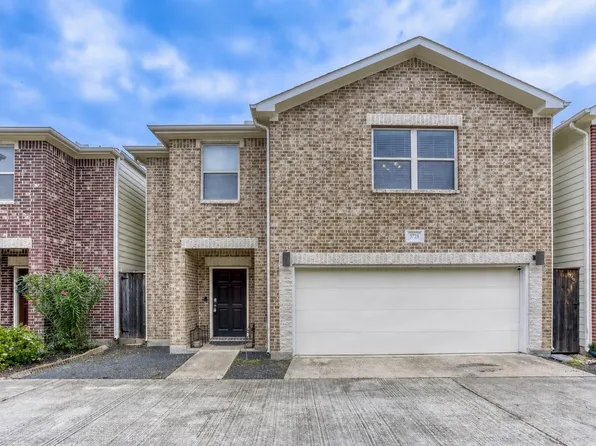 3728 Main Poplar Dr, Houston, TX 77025