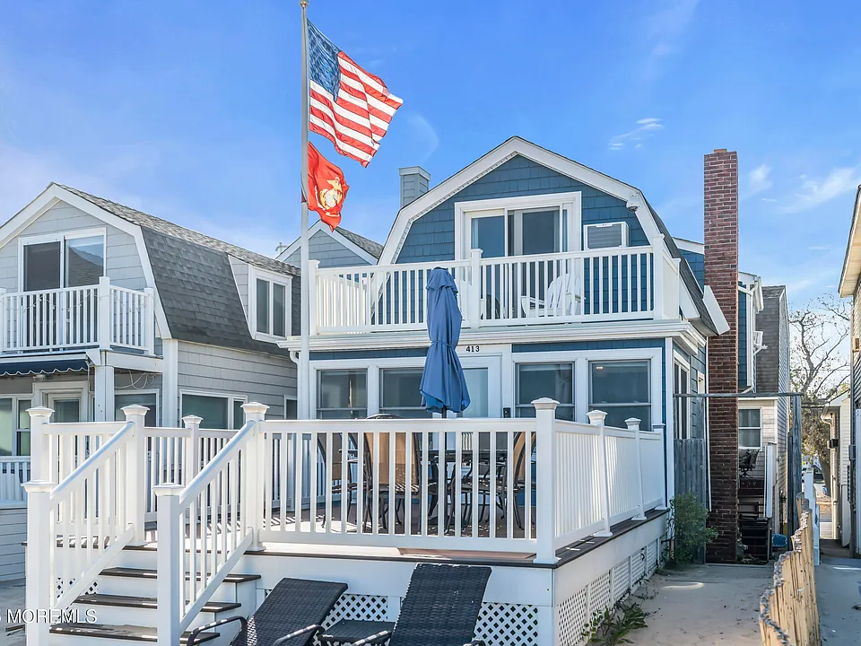 413 Beachfront